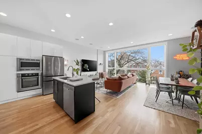 816 N Wood Street #3N, Chicago, IL 60622 - Photo 2