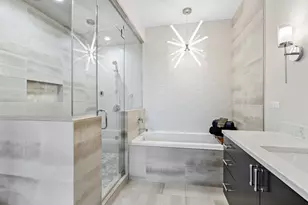 2116 W Chicago Ave, Chicago, IL 60622 - Photo 18