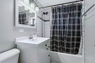 200 Linn Ct, North Aurora, IL 60542 - Photo 12