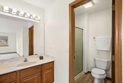 303 Newport Lane #D2, Bartlett, IL 60103 - Photo 16