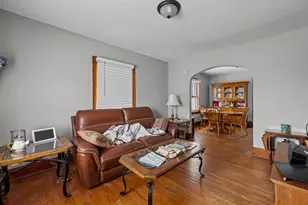 2324 18th B St, Moline, IL 61265 - Photo 6