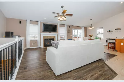 117 White Tail Street, Hudson, IL 61748 - Photo 4