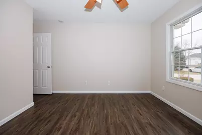 117 White Tail Street, Hudson, IL 61748 - Photo 32