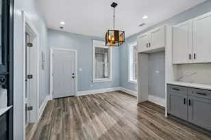 2433 S Harding Ave, Chicago, IL 60623 - Photo 10