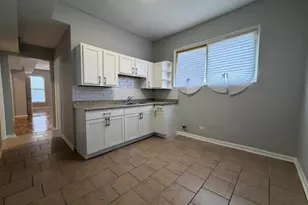 5317 W Ferdinand St, Chicago, IL 60644 - Photo 12