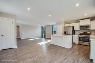 4476 E Millbrook Cir, Yorkville, IL 60560 - Photo 8