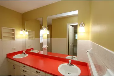 1200 Blakely Street, Woodstock, IL 60098 - Photo 28