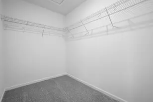 628 Cassia Ct, Crystal Lake, IL 60012 - Photo 8