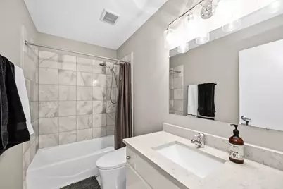 1754 N Hoyne Avenue, Chicago, IL 60647 - Photo 28