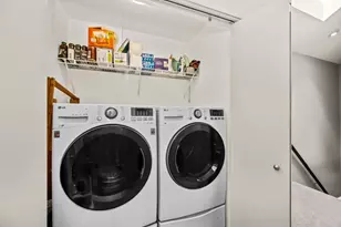 1754 N Hoyne Ave, Chicago, IL 60647 - Photo 20