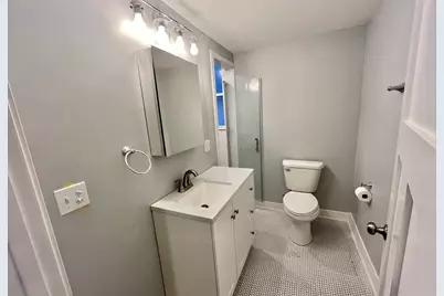 311 W Harrison Street #GW, Oak Park, IL 60304 - Photo 4