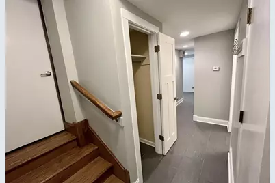 311 W Harrison Street #GW, Oak Park, IL 60304 - Photo 6