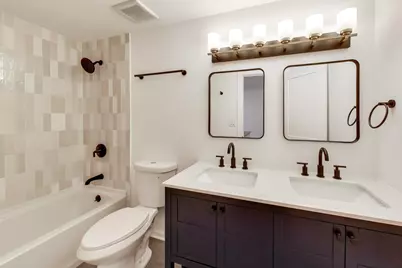 1834 Jamestown Circle, Hoffman Estates, IL 60169 - Photo 10