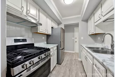 2208 Country Club Drive #6, Woodridge, IL 60517 - Photo 6