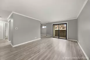 2208 Country Club Dr, Woodridge, IL 60517 - Photo 4