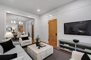 1415 W George St, Chicago, IL 60657 - Photo 8