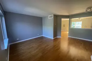 2723 Preston Ct, Aurora, IL 60502 - Photo 8