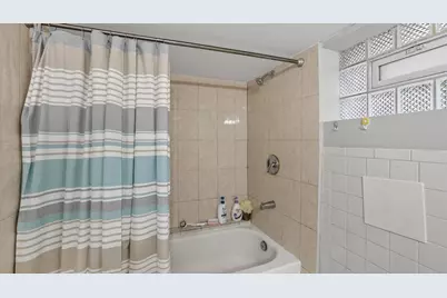 6104 N Kimball Avenue, Chicago, IL 60659 - Photo 26