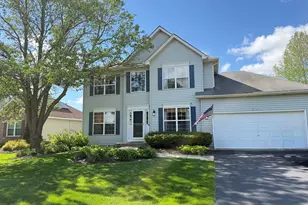 534 Chestnut Dr, Oswego, IL 60543 - Photo 2
