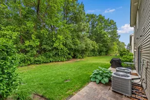 1141 Westlake Dr, Cary, IL 60013 - Photo 28