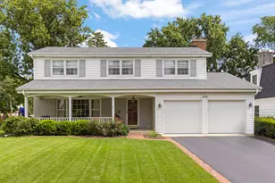 255 Grandview Ave, Glen Ellyn, IL 60137 - Photo 1