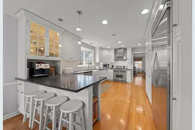 255 Grandview Avenue, Glen Ellyn, IL 60137 - Photo 10