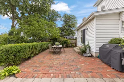 255 Grandview Avenue, Glen Ellyn, IL 60137 - Photo 22