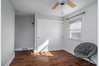 3225 28th Street Court, Rock Island, IL 61201 - Photo 16