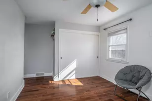 3225 28th St Ct, Rock Island, IL 61201 - Photo 16