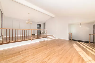 8332 N Knight Avenue, Niles, IL 60714 - Photo 8