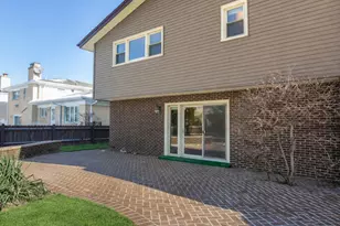 8332 N Knight Ave, Niles, IL 60714 - Photo 30