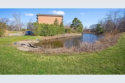 8025 Woodglen Lane #207, Downers Grove, IL 60516 - Photo 22