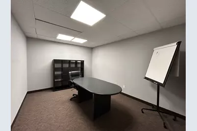 977 N Oaklawn Avenue, Elmhurst, IL 60126 - Photo 16