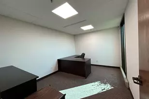 977 N Oaklawn Ave, Elmhurst, IL 60126 - Photo 14