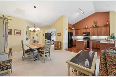 1104 Heathrow Lane, Aurora, IL 60502 - Photo 8