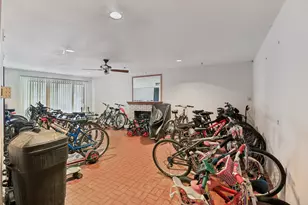 3300 N Carriageway Dr, Arlington Heights, IL 60004 - Photo 22