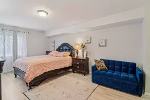 3300 N Carriageway Dr, Arlington Heights, IL 60004 - Photo 14