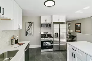 1525 Burr Oak Rd, Homewood, IL 60430 - Photo 4