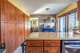 41W461 Burlington Rd, Saint Charles, IL 60175 - Photo 8