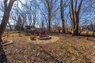 41W461 Burlington Rd, Saint Charles, IL 60175 - Photo 30