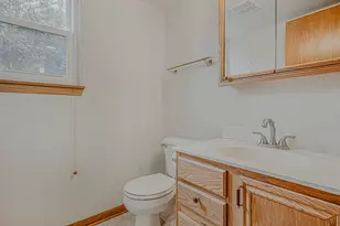 1367 S Elder Ln, Waukegan, IL 60085 - Photo 18