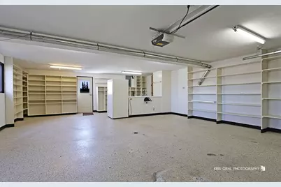 995 Norman Avenue, Gurnee, IL 60031 - Photo 36