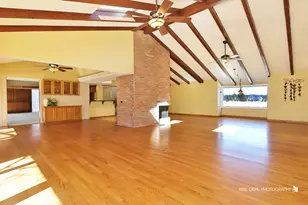 995 Norman Ave, Gurnee, IL 60031 - Photo 10