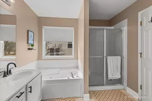 6421 Cherrywood Ct, Fox Lake, IL 60020 - Photo 20