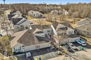 6421 Cherrywood Ct, Fox Lake, IL 60020 - Photo 6