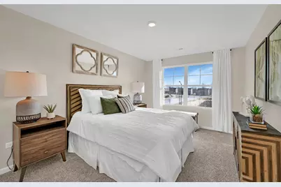 [Address not provided], Elgin, IL 60124 - Photo 28