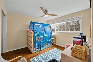 32 W Taylor Rd, Lombard, IL 60148 - Photo 16