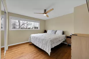 32 W Taylor Rd, Lombard, IL 60148 - Photo 14