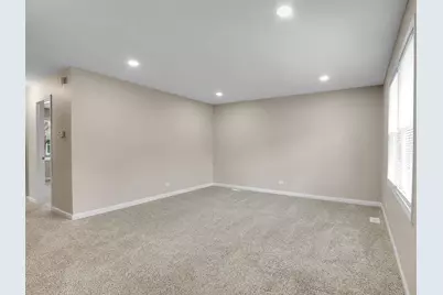 [Address not provided], Bloomingdale, IL 60108 - Photo 4