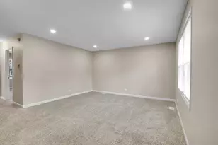 [Address not provided], Bloomingdale, IL 60108 - Photo 4